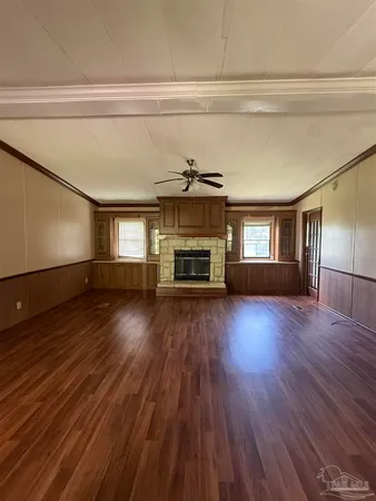 $1,400 | 649 Hwy 95-a Cantonment, Cantonment, FL 32533