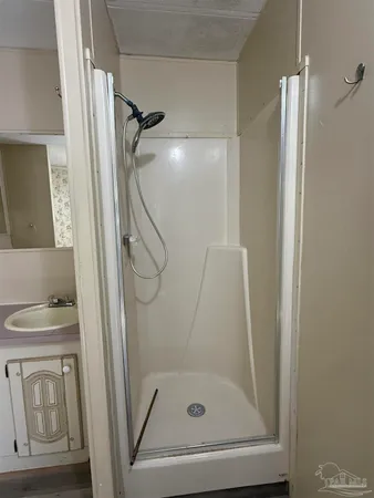 $1,400 | 649 Hwy 95-a Cantonment, Cantonment, FL 32533