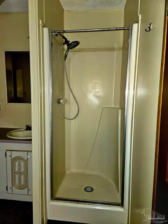 $1,400 | 649 Hwy 95-a Cantonment, Cantonment, FL 32533