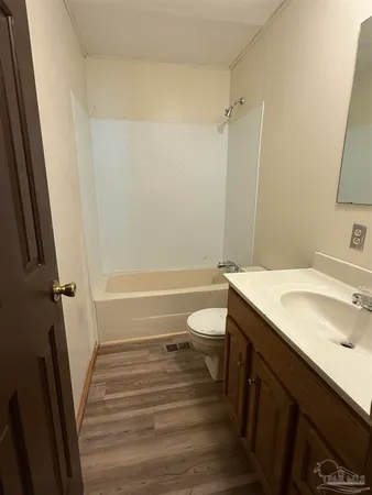 $1,400 | 649 Hwy 95-a Cantonment, Cantonment, FL 32533