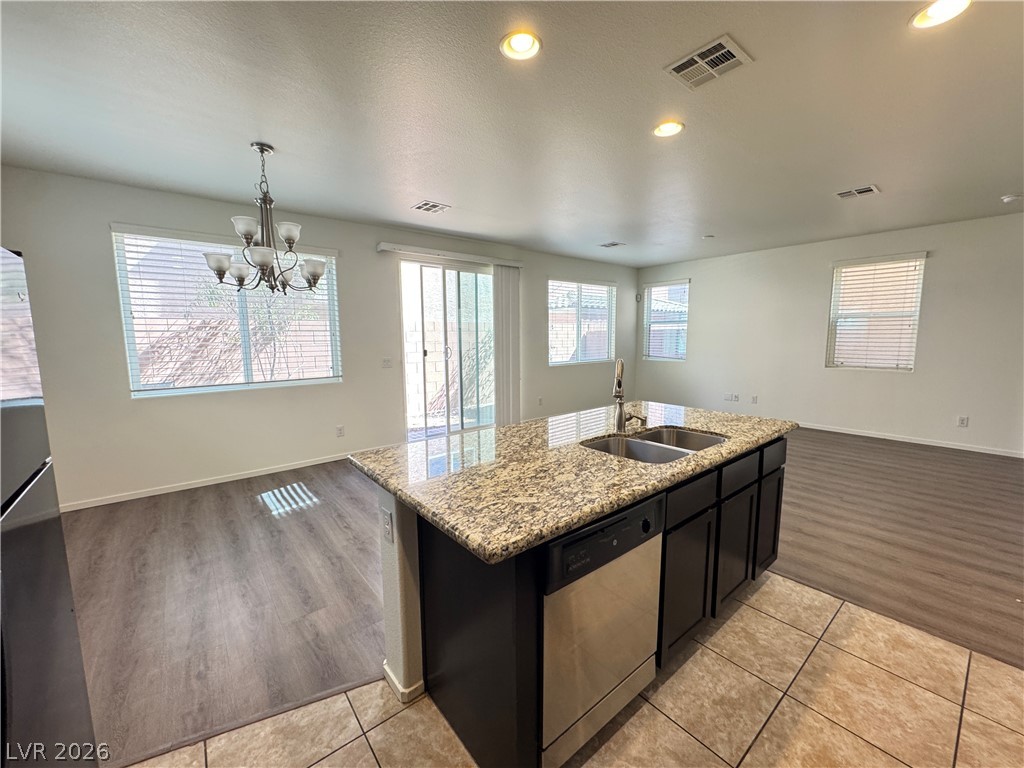 6208 Yankee Spring Street Las Vegas, NV 89122 - Photo 6 of 31