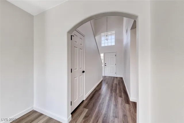 $519,500 | 6705 West Shallow Creek Court, Las Vegas, NV 89108