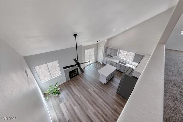 $519,500 | 6705 West Shallow Creek Court, Las Vegas, NV 89108