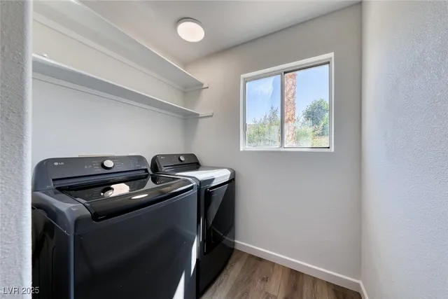 $519,500 | 6705 West Shallow Creek Court, Las Vegas, NV 89108