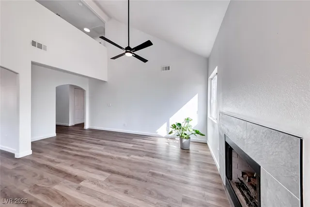 $519,500 | 6705 West Shallow Creek Court, Las Vegas, NV 89108