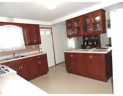 14210 Ridge Road North Huntingdon, PA 15642 - Photo 14 of 15 Kitchen.