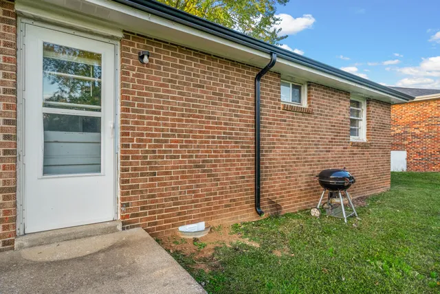 $825 | 110 Tandy Drive, Unit A, Clarksville, TN 37042