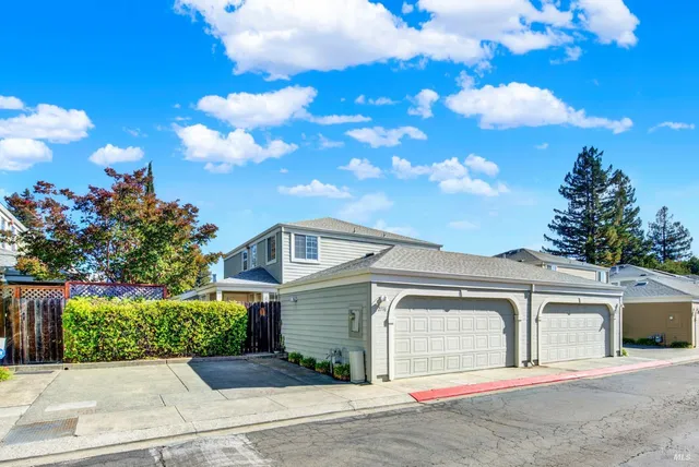 $555,000 | 2776 Elks Way, Napa, CA 94558