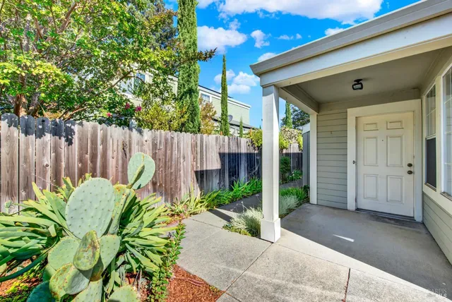 $555,000 | 2776 Elks Way, Napa, CA 94558