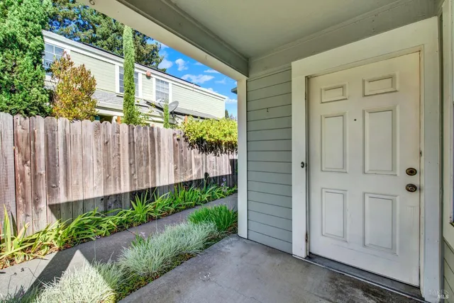 $555,000 | 2776 Elks Way, Napa, CA 94558