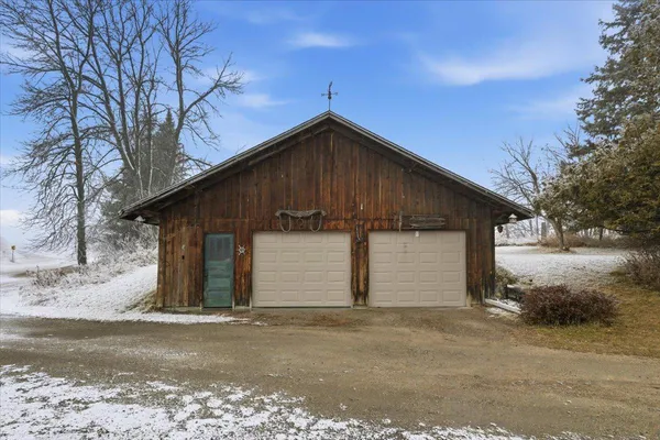 $325,000 | 2170 County Road 5 Northwest, Hackensack, MN 56452