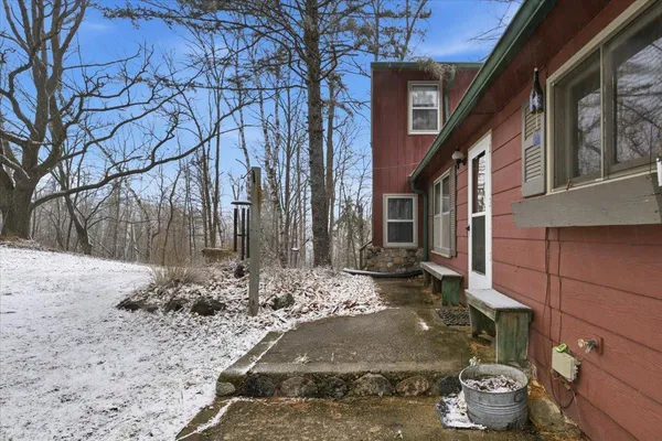 $325,000 | 2170 County Road 5 Northwest, Hackensack, MN 56452