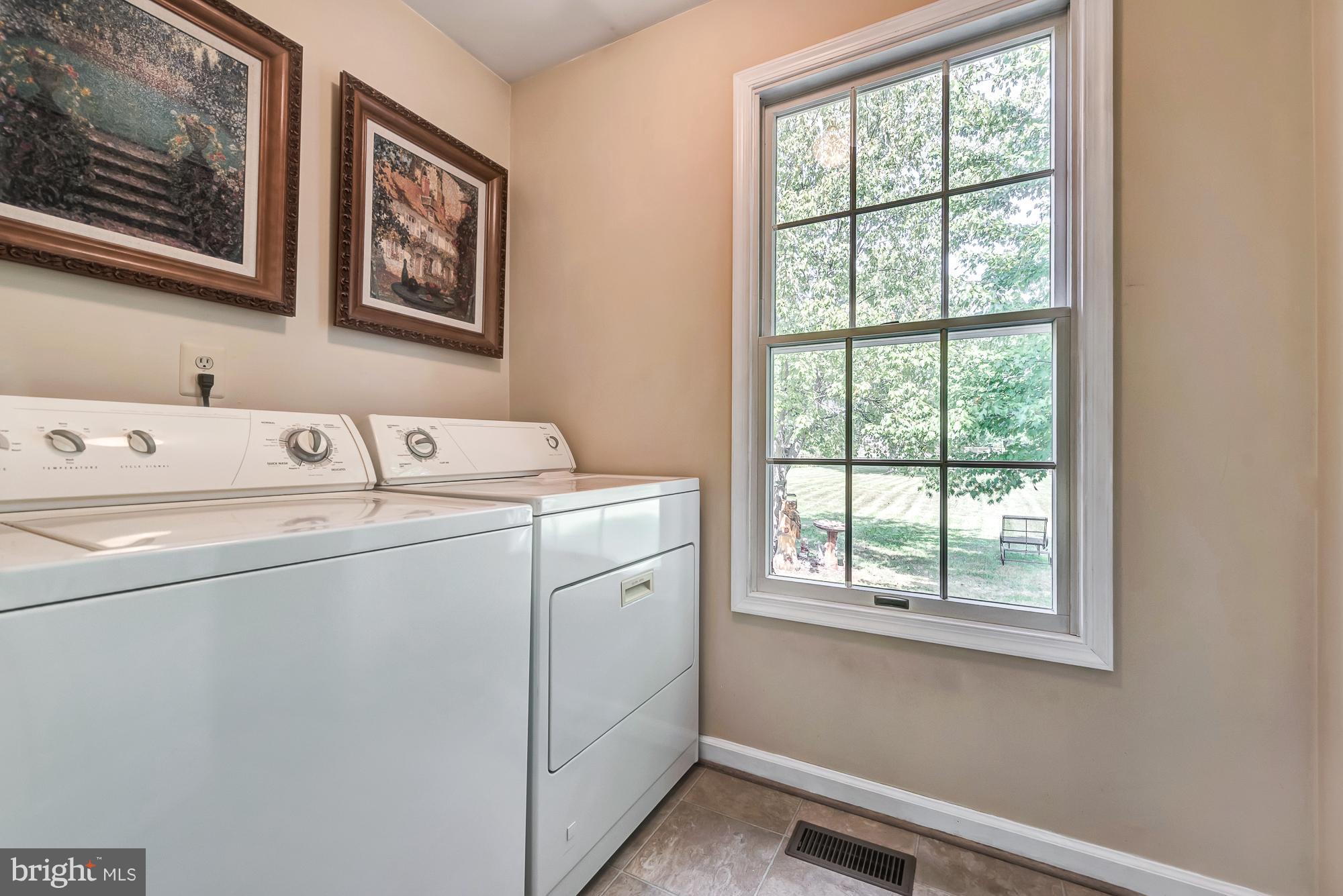 16903 Hoskinson Road Poolesville, MD 20837 - Photo 17 of 29 Interior (General)
