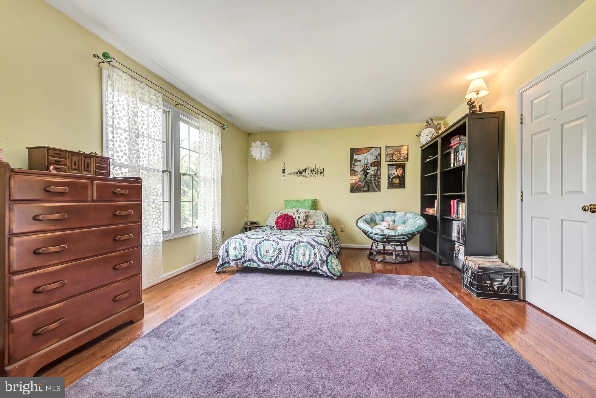 16903 Hoskinson Road Poolesville, MD 20837 - Photo 23 of 29 Bedroom