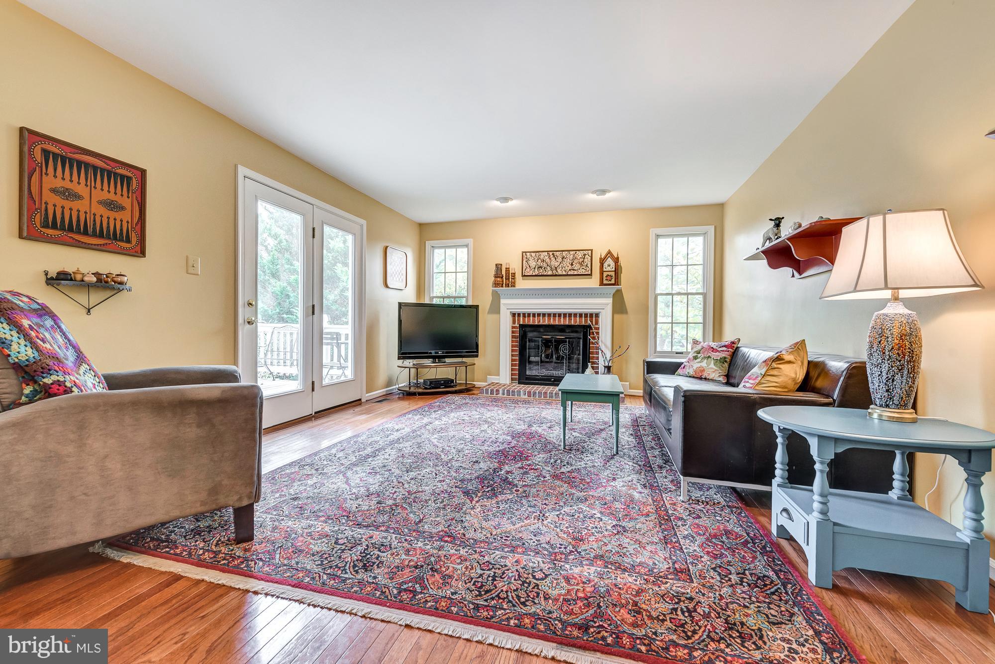 16903 Hoskinson Road Poolesville, MD 20837 - Photo 9 of 29 Family Room
