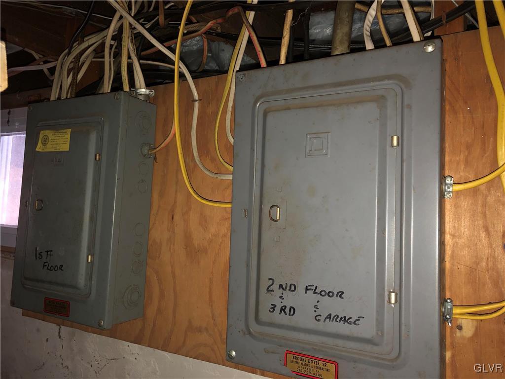 1403 Center Street Bethlehem, PA 18018 - Photo 21 of 25 a view of a entryway