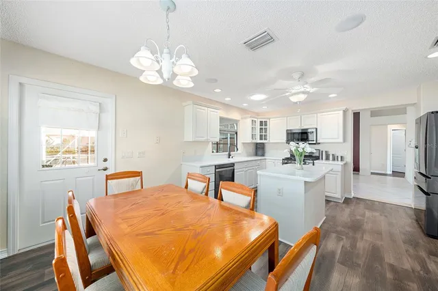 $489,500 | 1529 Straton Way, The Villages, FL 32162