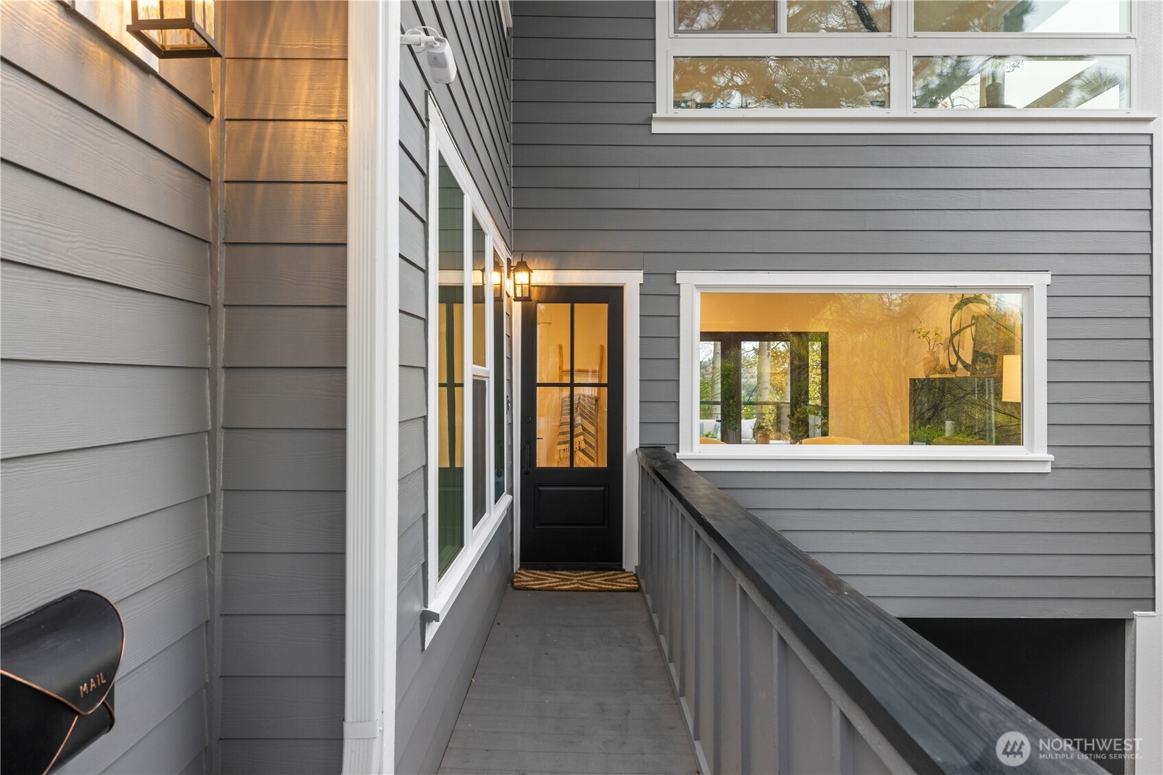 1014 4th Avenue North Seattle, WA 98109 - Photo 39 of 40 a view of a balcony and front door