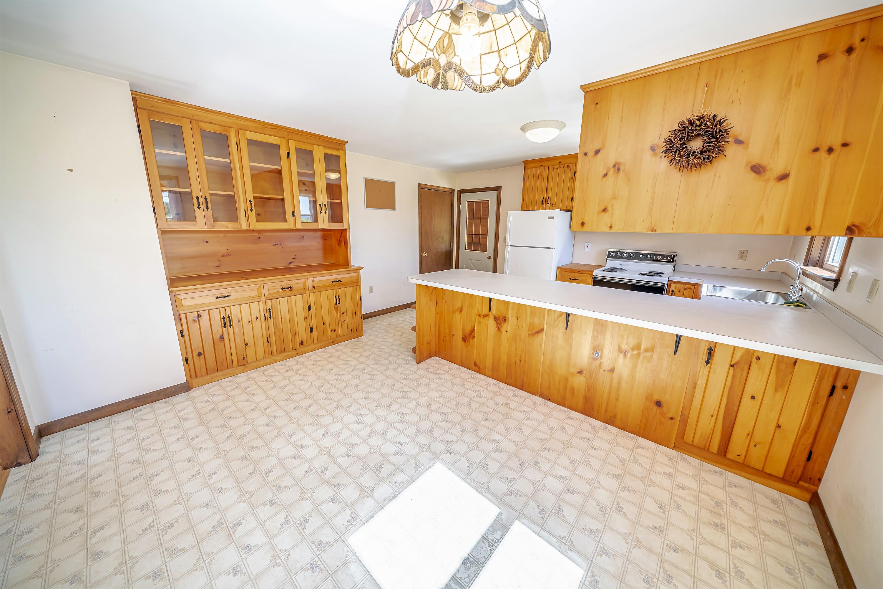 45 Greenacre Road Lincolnville, ME 04849 - Photo 10 of 31 45 Greenacre Dining Area 2 (2)