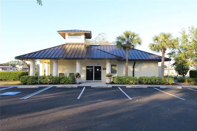 $1,900 | 1746 Atrium Drive, Sun City Center, FL 33573