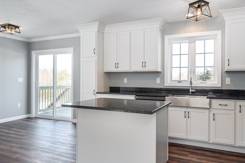 127 Brooks Road Templeton, MA 01468 - Photo 4 of 15 Gallery Image 4
