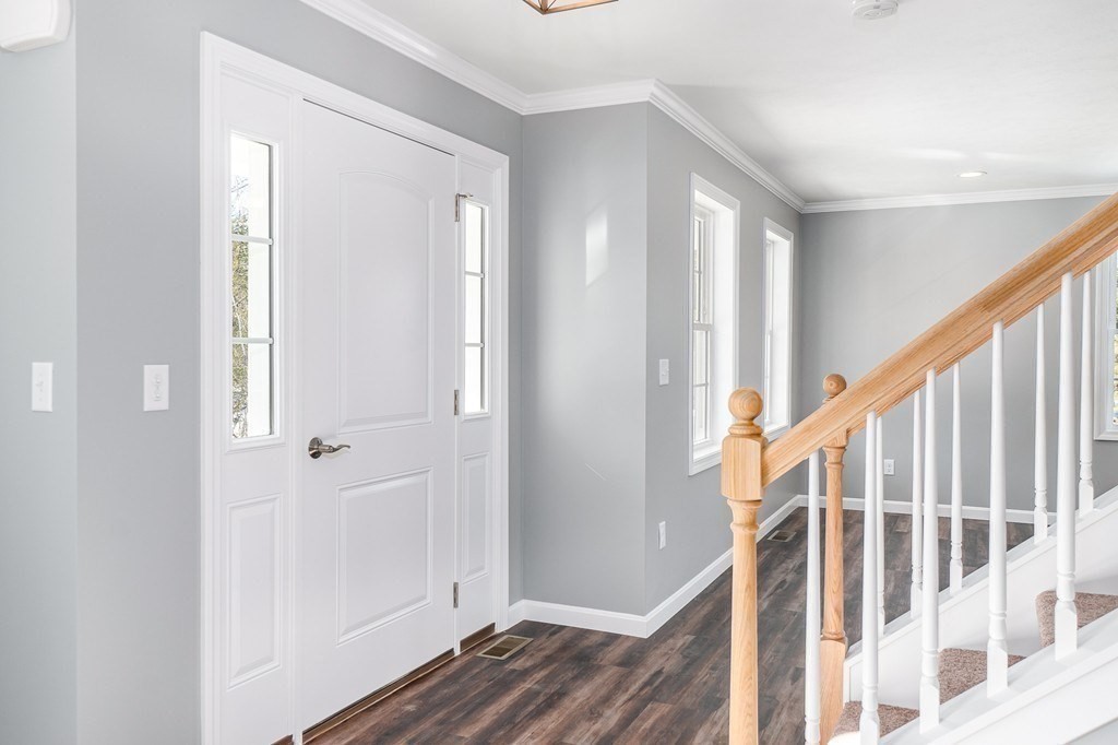 127 Brooks Road Templeton, MA 01468 - Photo 7 of 15 Gallery Image 7