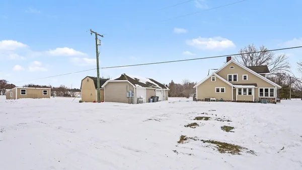 $463,000 | 5014 Bethel Church Road, Saline, MI 48176