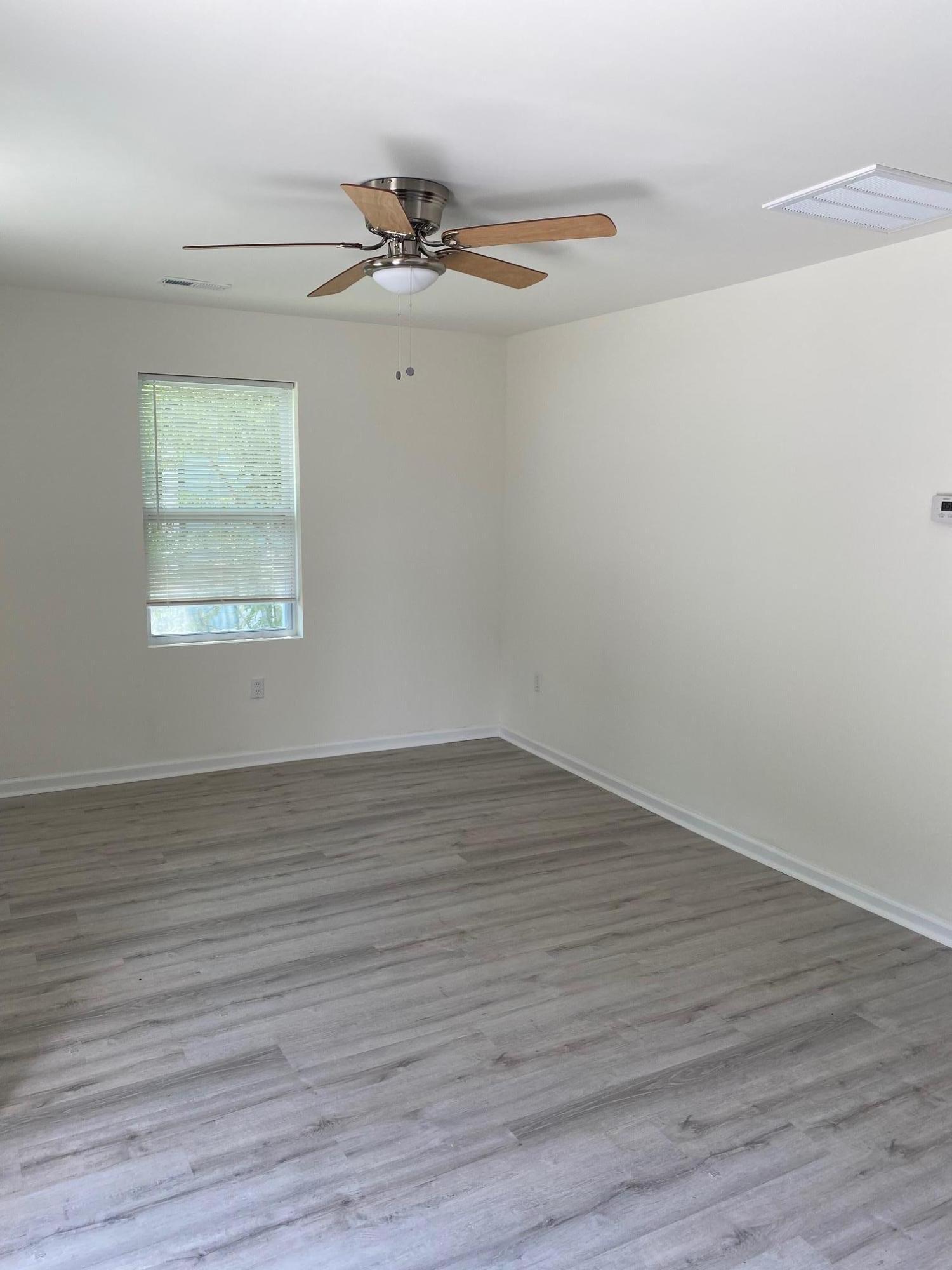 3841 Reddin Road North Charleston, SC 29405 - Photo 7 of 15 IMG_0370