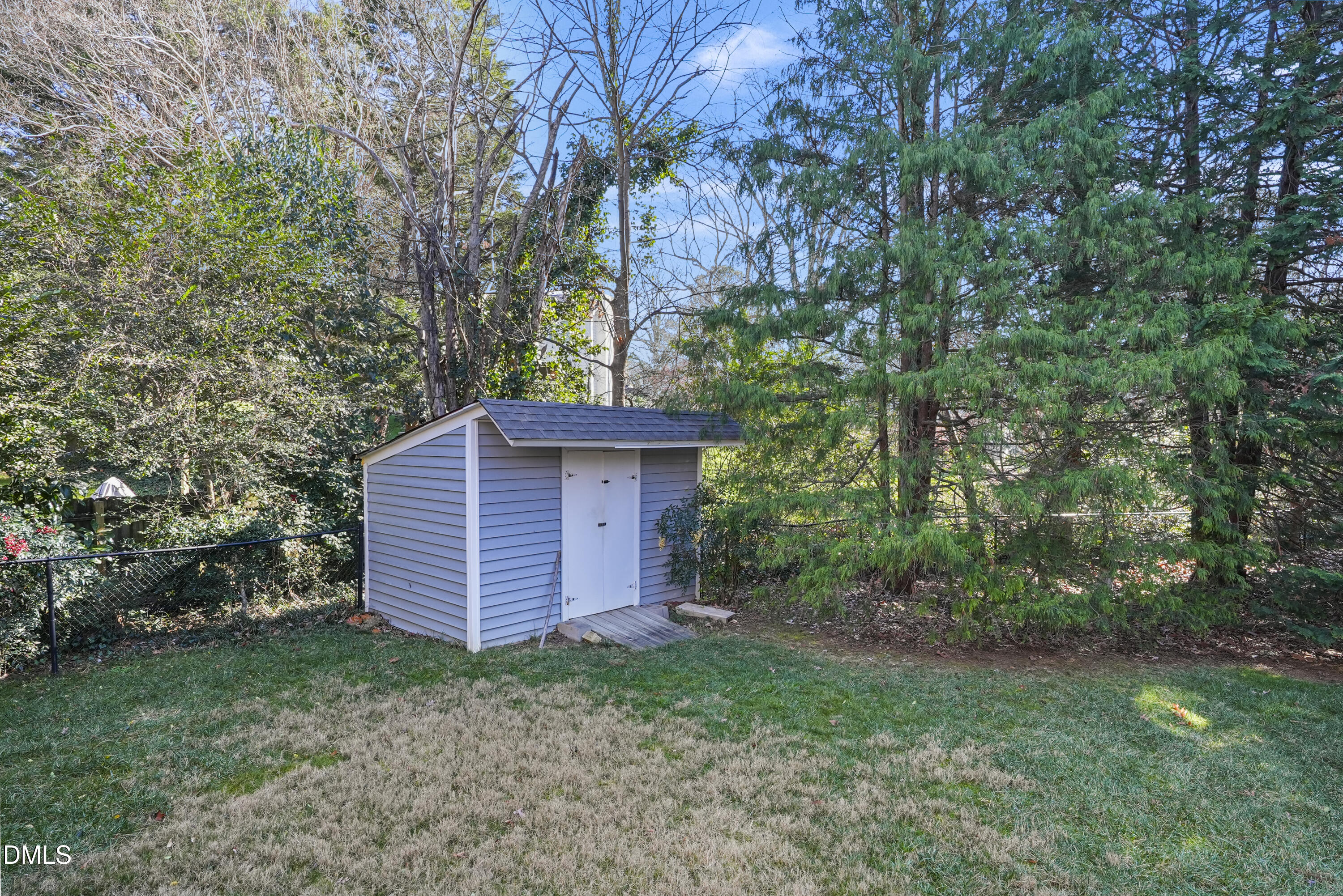 3401 Malibu Drive Raleigh, NC 27607 - Photo 51 of 53 DSC02175