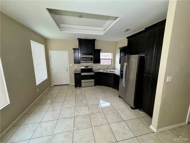 $1,000 | 2606 Primrose Avenue, Unit 3, Edinburg, TX 78541