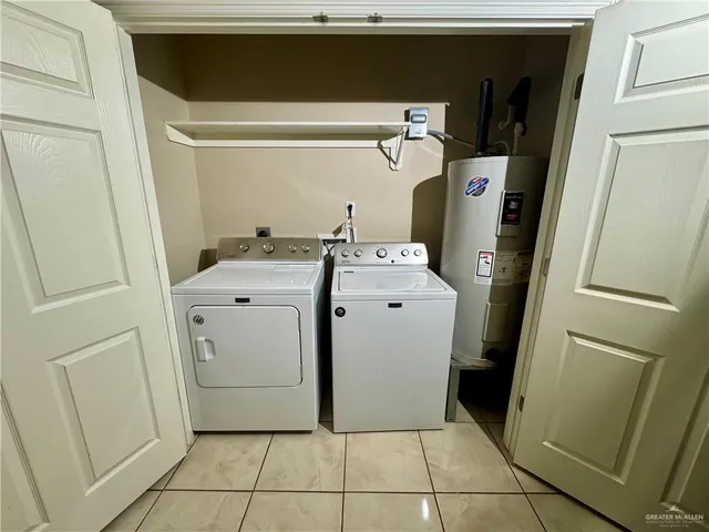 $1,000 | 2606 Primrose Avenue, Unit 3, Edinburg, TX 78541