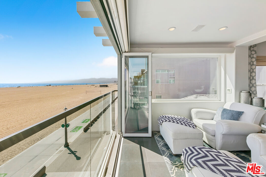 1341 Palisades Beach Road Santa Monica, CA 90401 - Photo 40 of 68