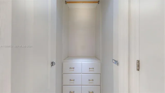 $3,000 | 1000 Parkview Drive, Unit 431, Hallandale Beach, FL 33009