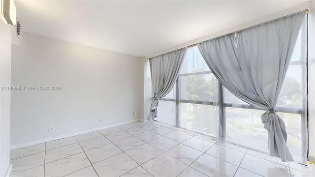 $3,000 | 1000 Parkview Drive, Unit 431, Hallandale Beach, FL 33009