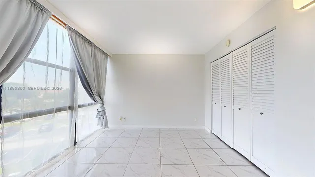 $3,000 | 1000 Parkview Drive, Unit 431, Hallandale Beach, FL 33009