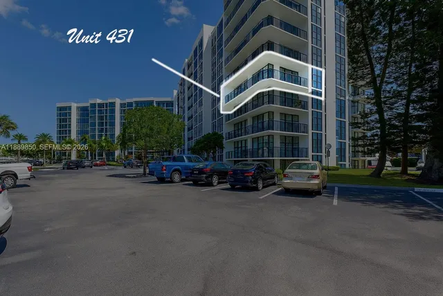 $3,000 | 1000 Parkview Drive, Unit 431, Hallandale Beach, FL 33009