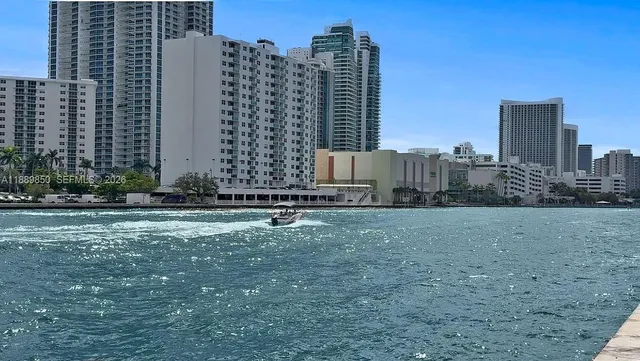 $3,000 | 1000 Parkview Drive, Unit 431, Hallandale Beach, FL 33009