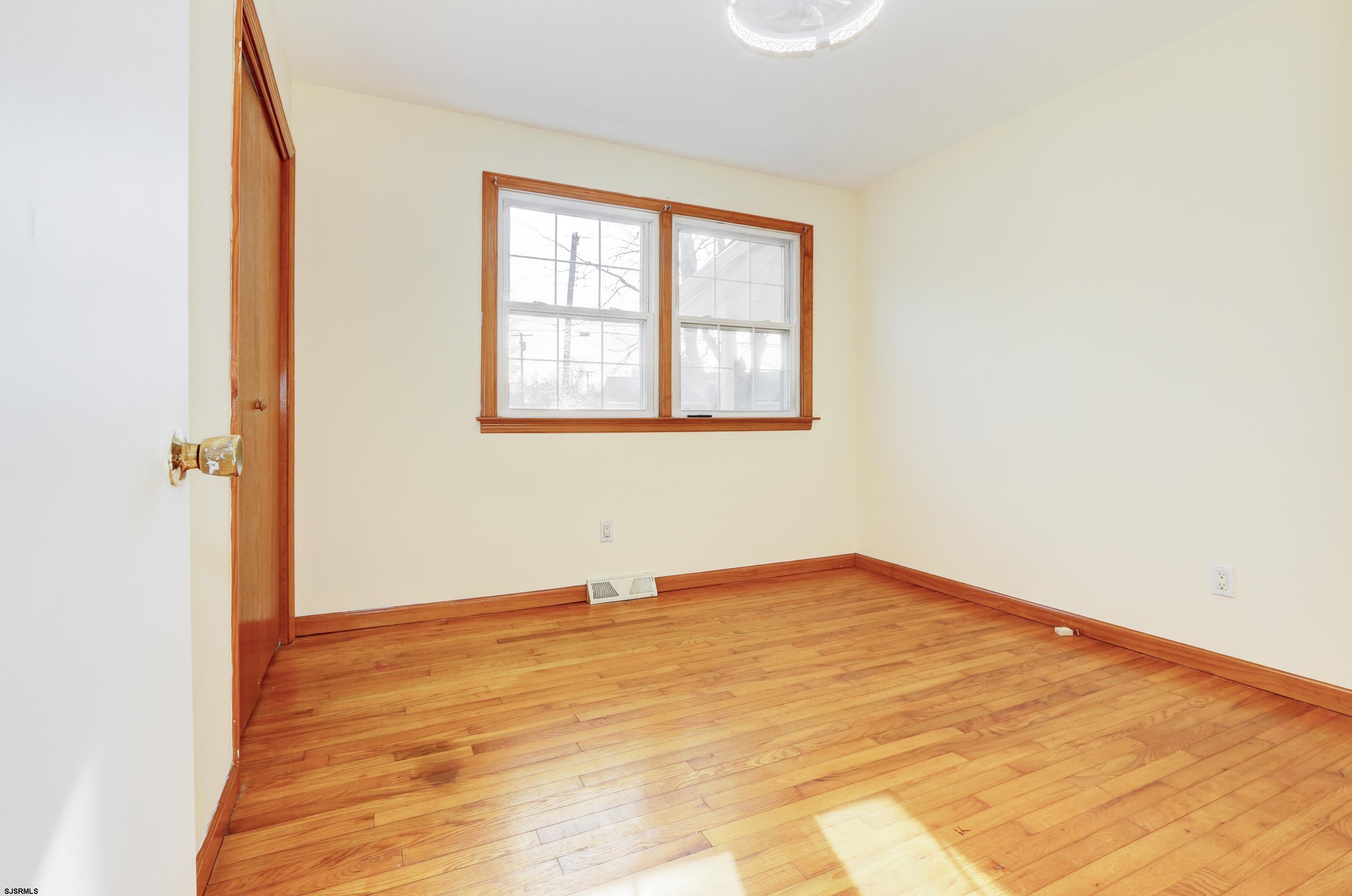 2301 Zion Road Northfield, NJ 08225 - Photo 13 of 39