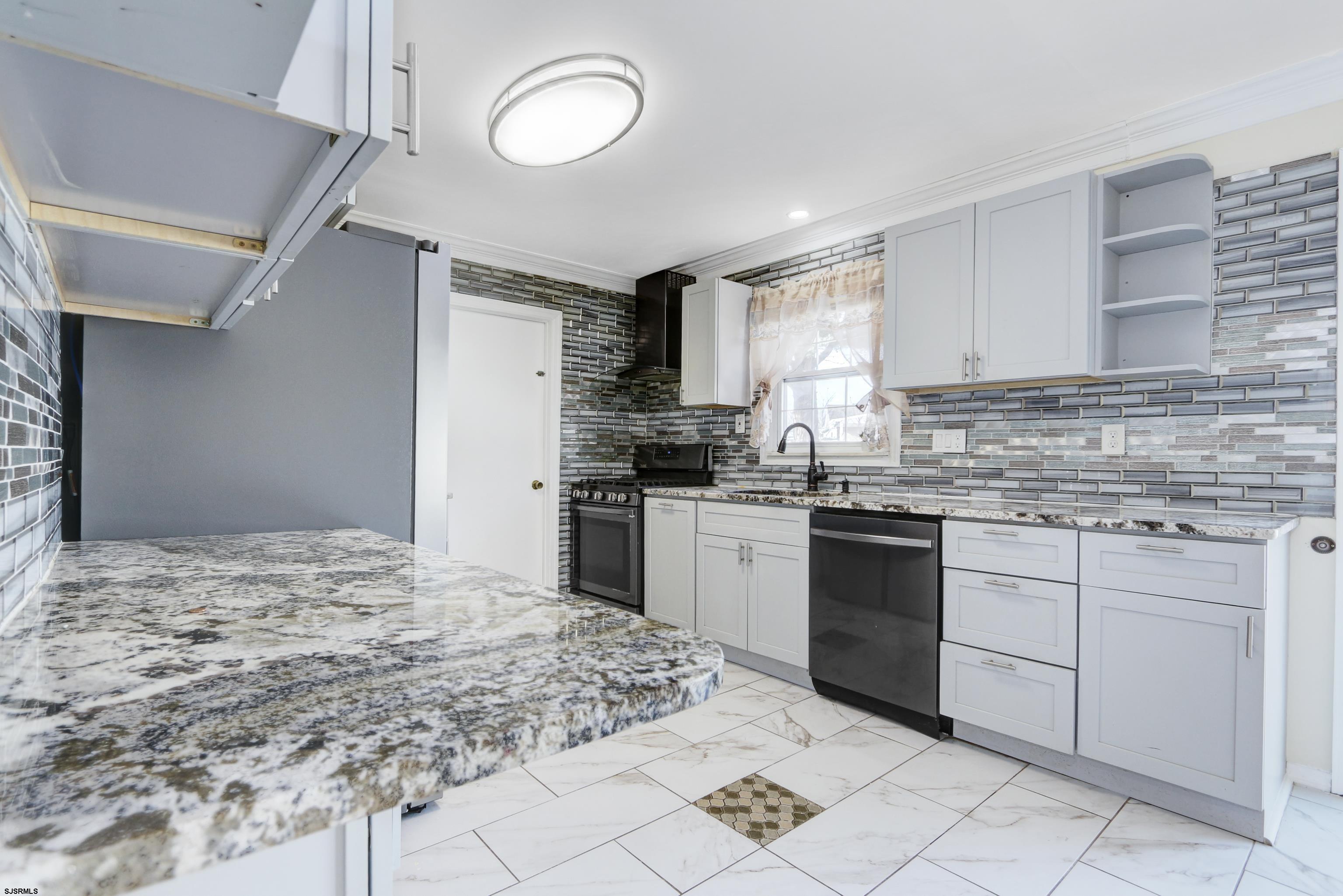 2301 Zion Road Northfield, NJ 08225 - Photo 7 of 39