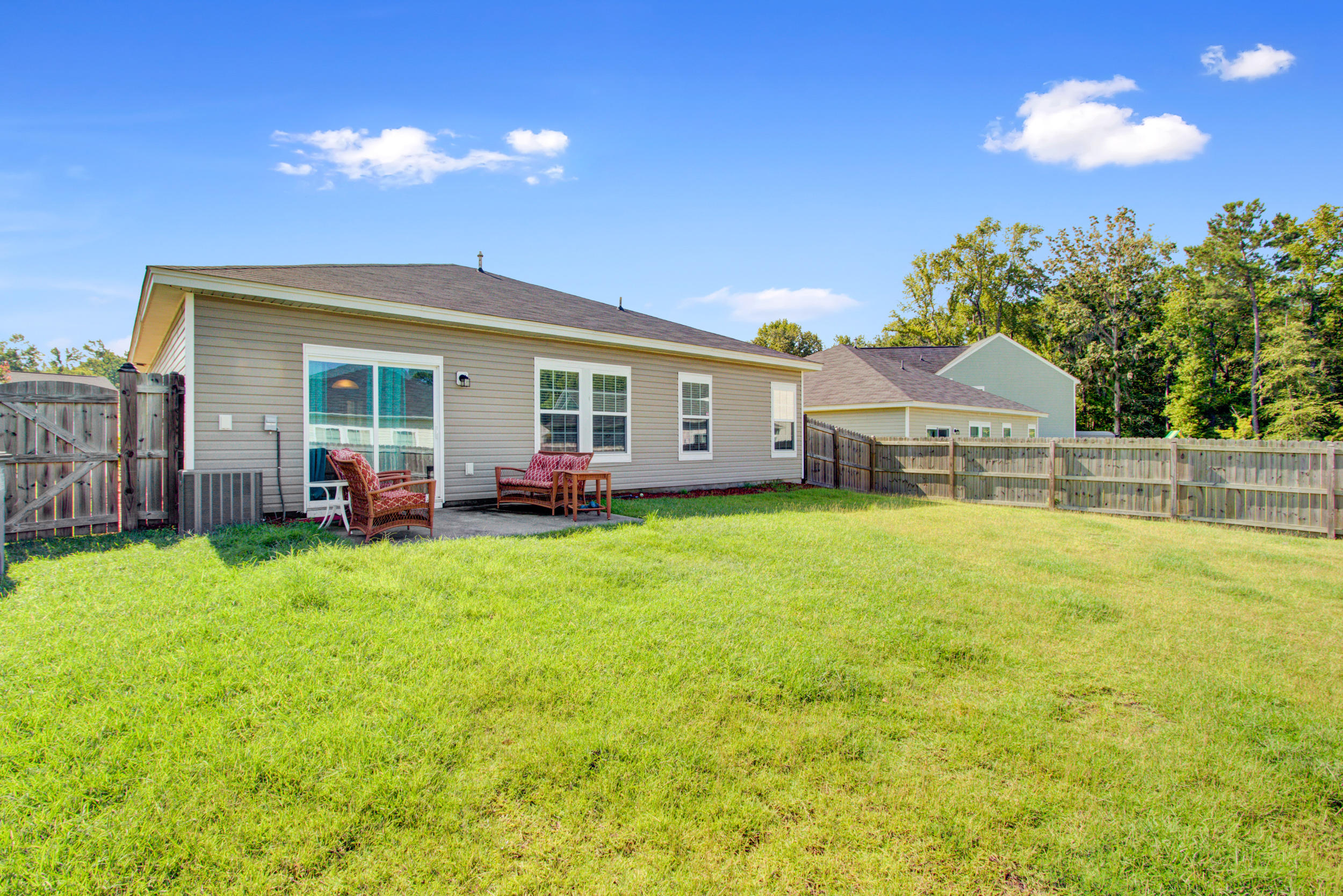 9686 Spencer Woods Road Ladson, SC 29456 - Photo 12 of 29 9686 Spencer woods, Ladson SC (25)