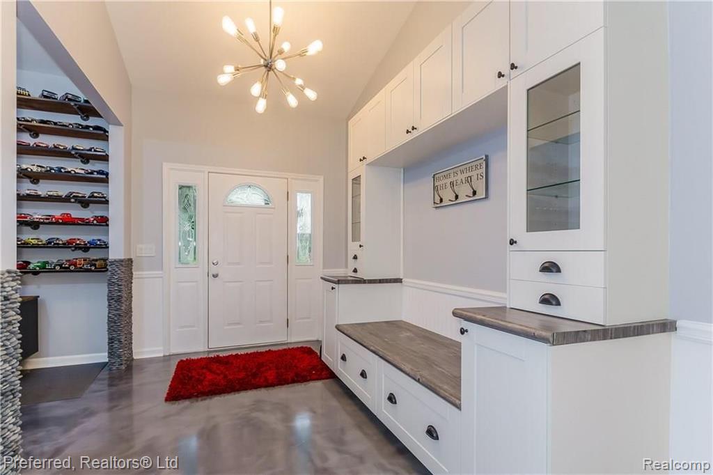 49706 Bemis Road Belleville, MI 48111 - Photo 5 of 44