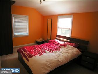 90 Newtown Road Warminster, PA 18974 - Photo 6 of 12 Bedroom - Main