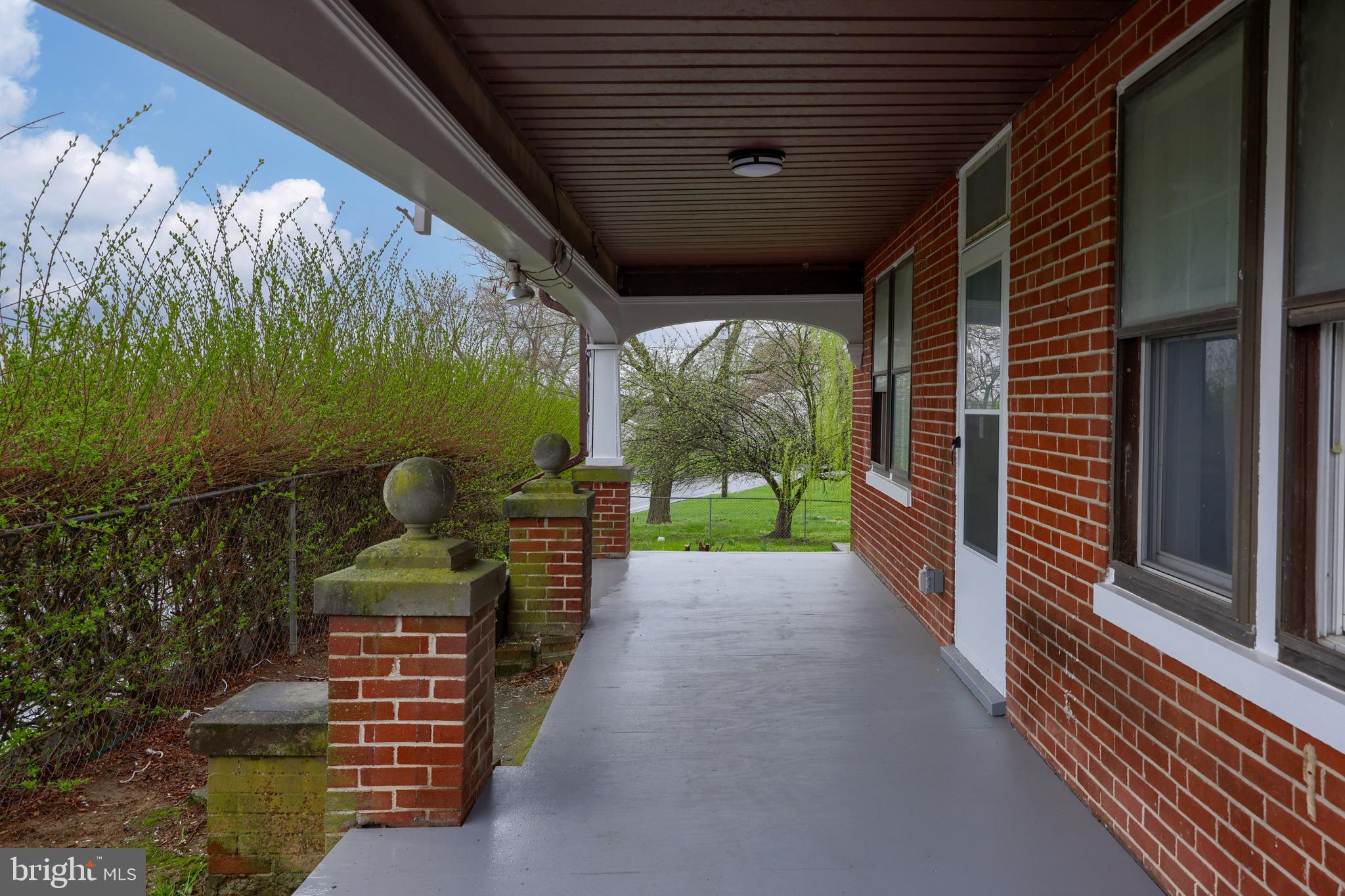 670 Greentree Road Elizabethtown, PA 17022 - Photo 6 of 61
