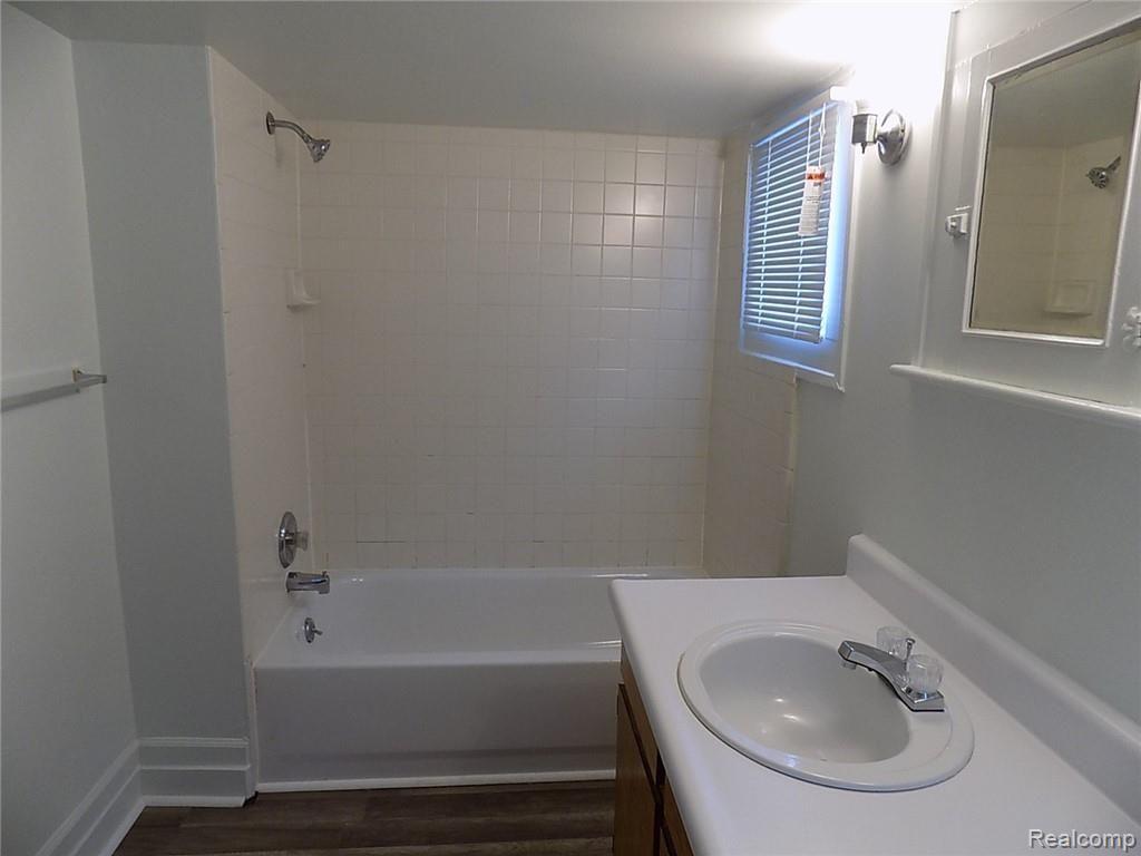 31715 West 9 Mile Road, Unit 2 Farmington, MI 48336 - Photo 10 of 10