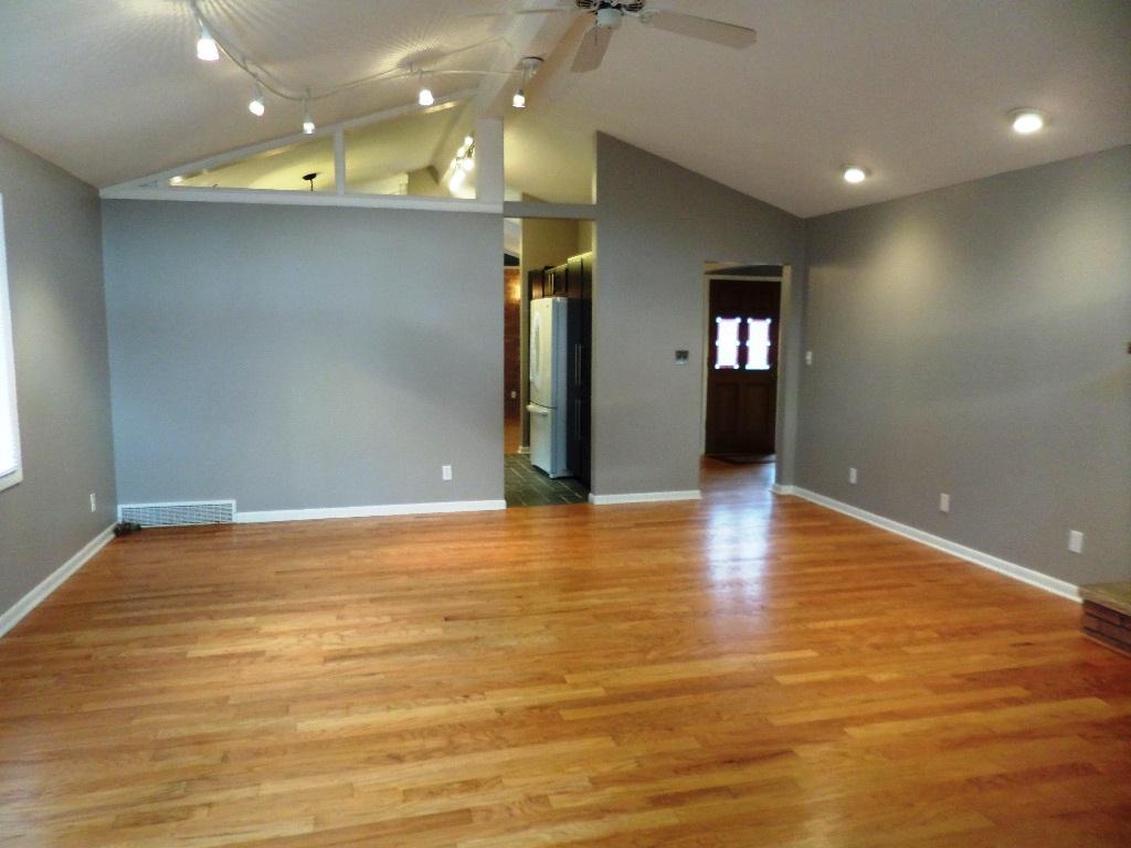110 Wood Ridge Lane Oak Ridge, TN 37830 - Photo 14 of 33 family4