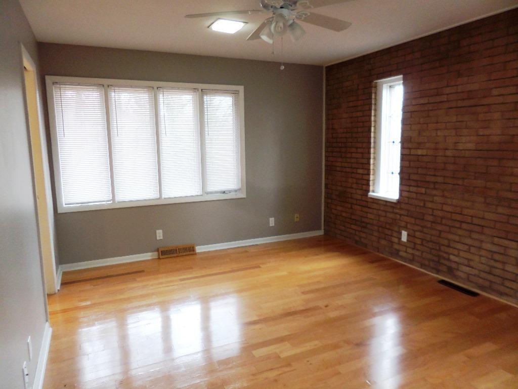 110 Wood Ridge Lane Oak Ridge, TN 37830 - Photo 16 of 33 master