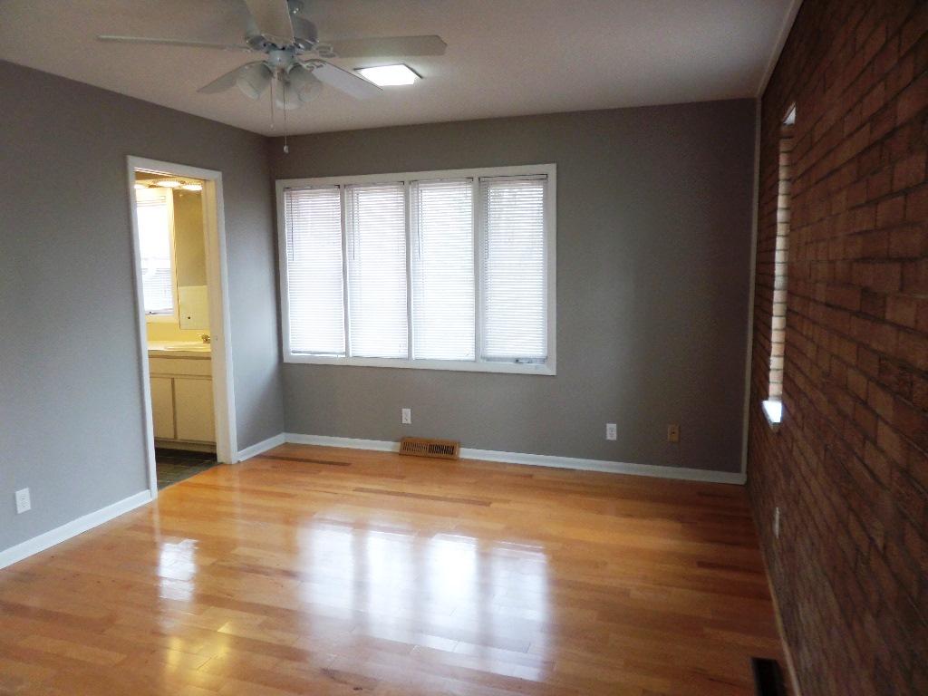 110 Wood Ridge Lane Oak Ridge, TN 37830 - Photo 18 of 33 master3