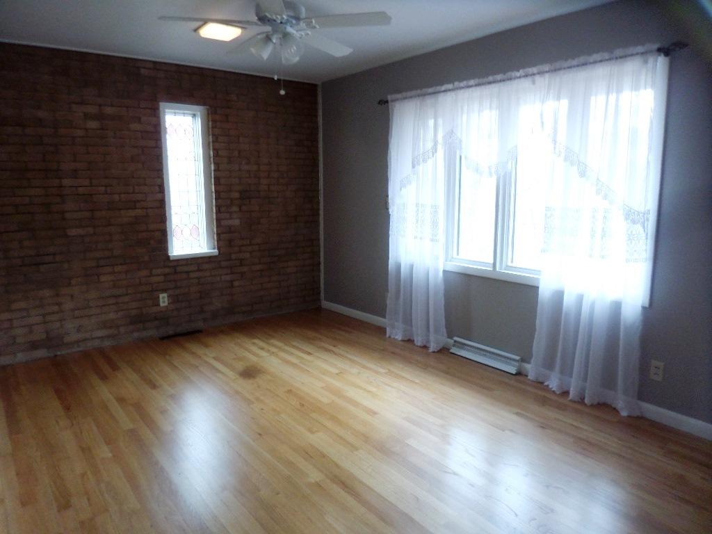 110 Wood Ridge Lane Oak Ridge, TN 37830 - Photo 20 of 33 bed2