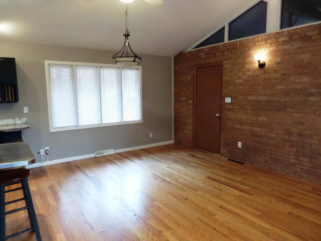 110 Wood Ridge Lane Oak Ridge, TN 37830 - Photo 6 of 33 living
