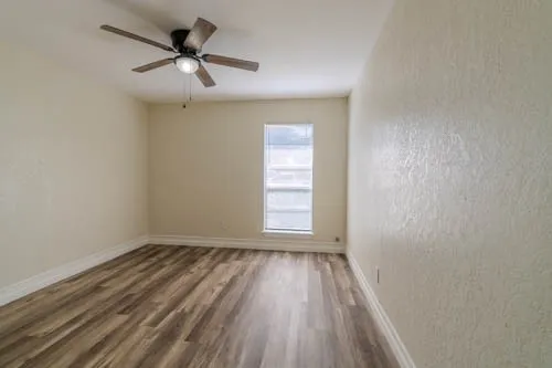 $2,000 | 7430 Cessna Drive, Corpus Christi, TX 78412